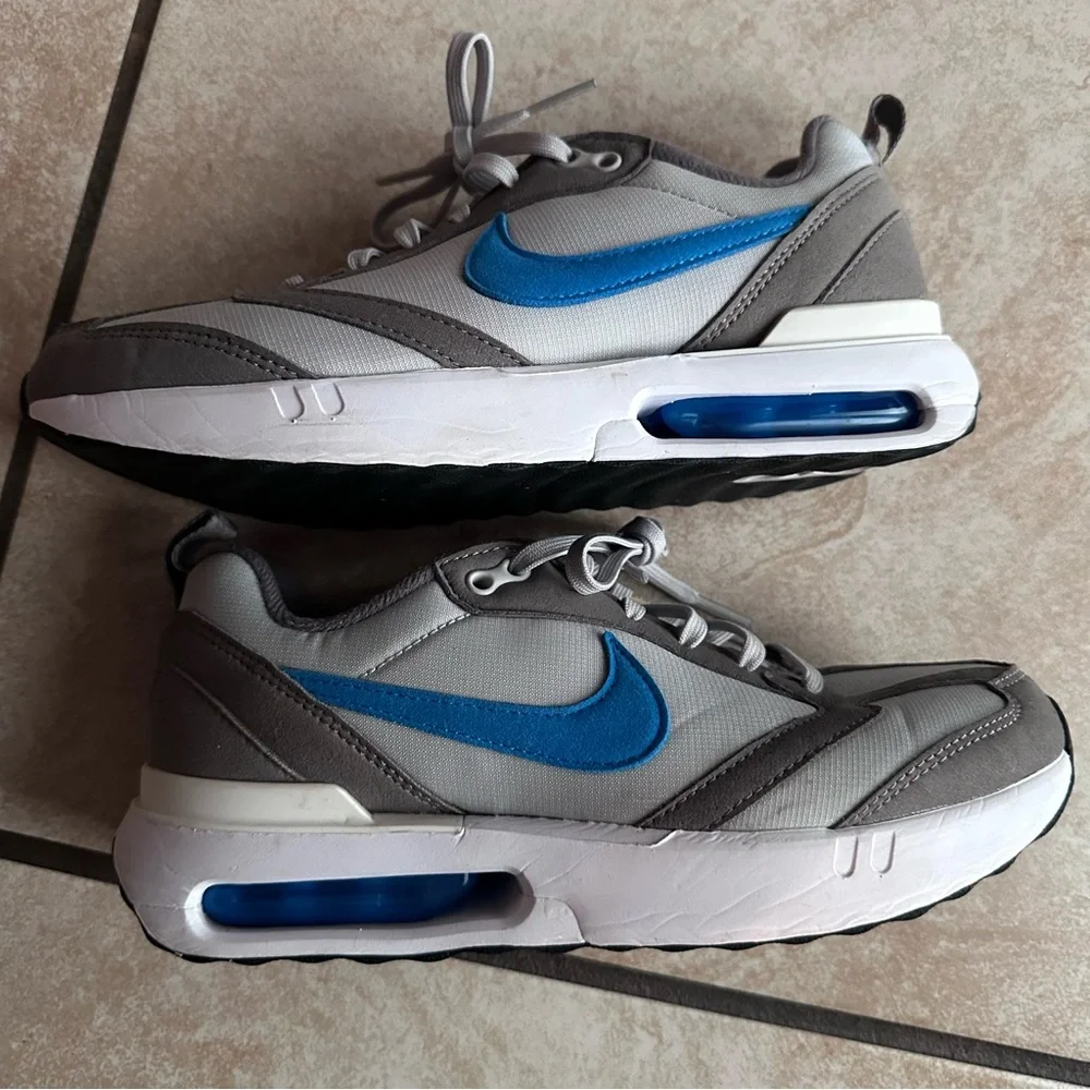 Nike Air Max Dawn Gray and Blue Sneakers youth size